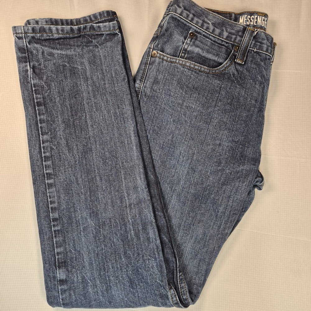 Free World Clothing Co Messenger Jeans Womens 32Wx34L Blue Denim EUC